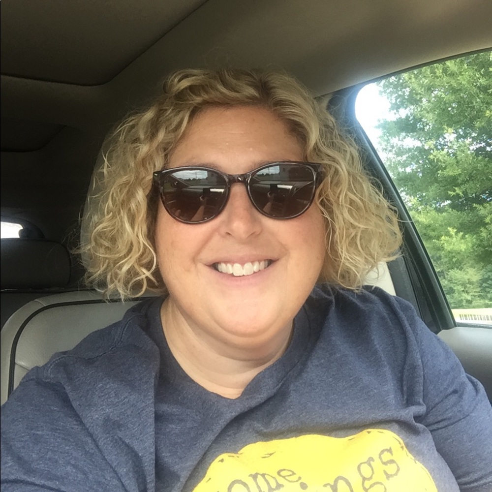 Meet your Posher, Stacy